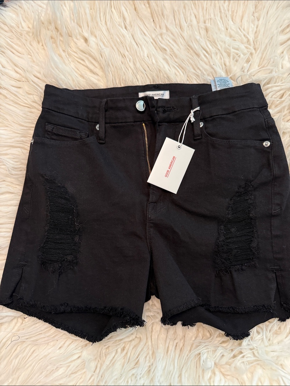 NWT Good American Black Distressed Frayed Hem Denim Shorts Sz 8/23